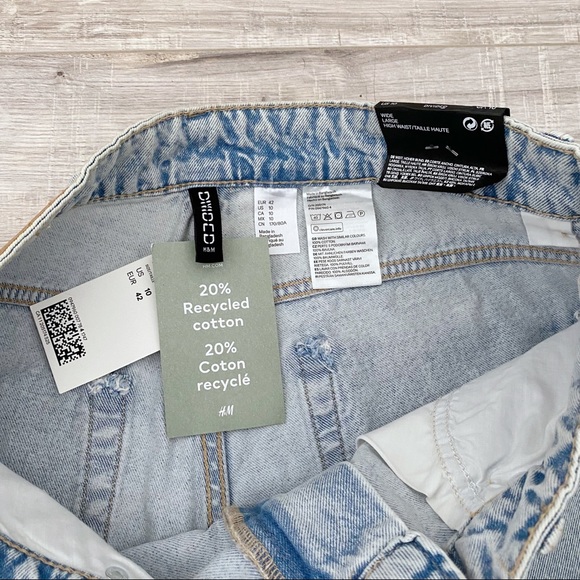 Divided by H&M Distressed High Waisted Wide Leg Recycled Cotton Jeans NWT 10 - Picture 5 of 6